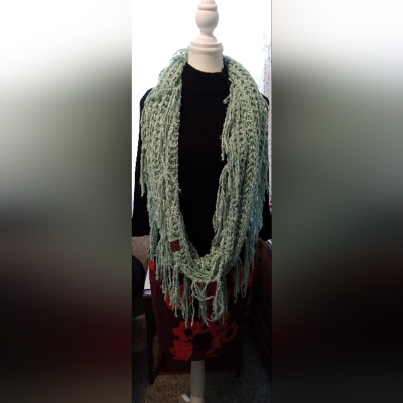 Teal Infinity Scarf - Picture 3 of 9